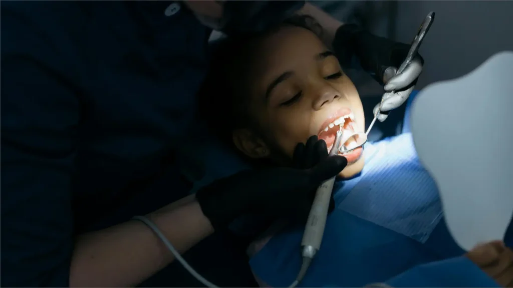 Orthodontic-Treatment-Help-InImproving-Teeth-Appearance